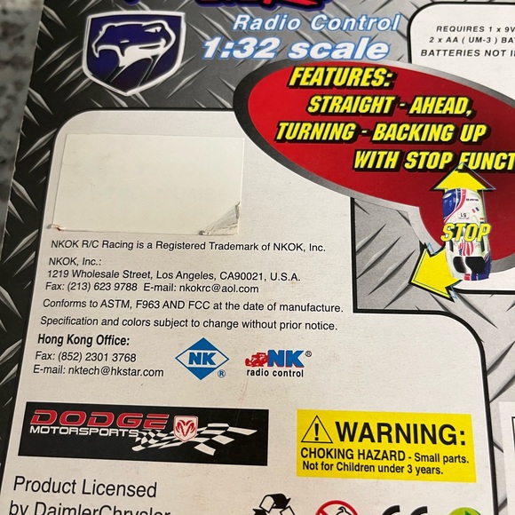 Dodge Viper radio control GT 2 car - Picture 7 of 11